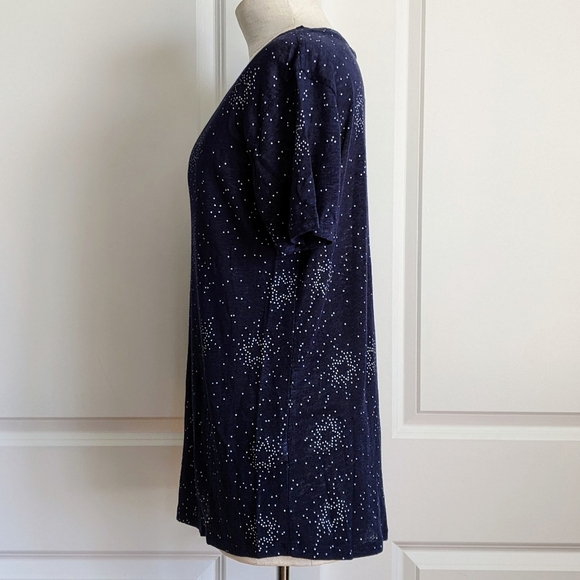 Rails Tee Linen Blend Star Print V-Neck Short Sleeve Semi Sheer Navy White M NWT - Picture 7 of 11